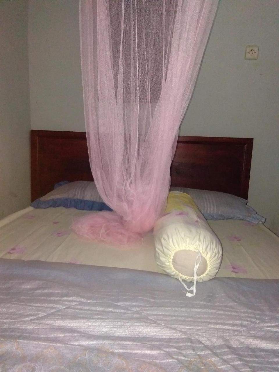 Jaya Homestay Tetebatu Bagian luar foto